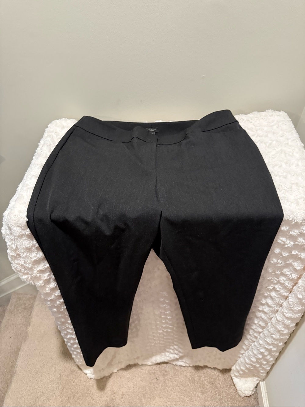 Ann Taylor Factory Black Ankle Cropped Dress Pants